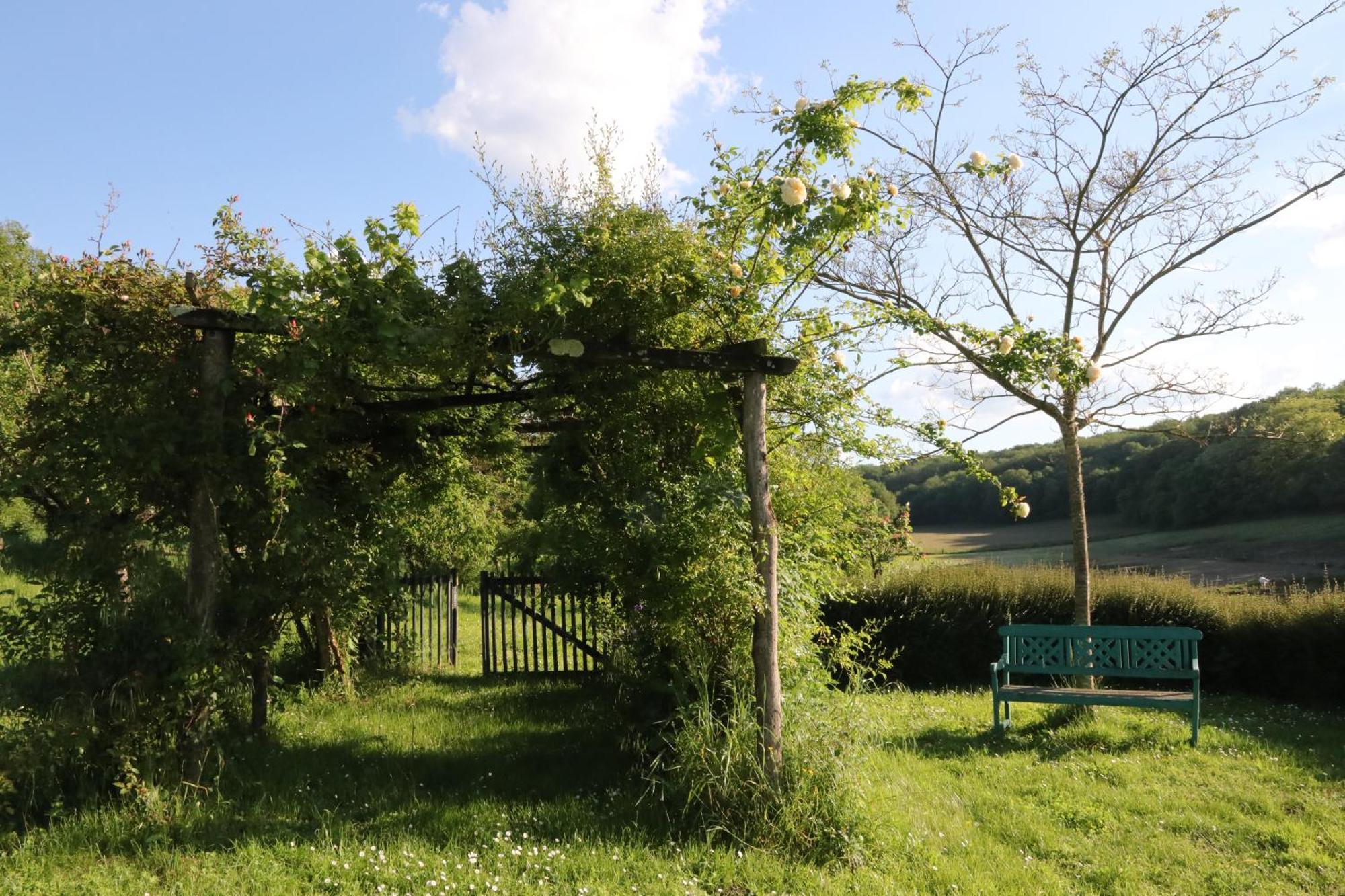 Chambres D'Hotes Du Noisillet Cinais Zewnętrze zdjęcie