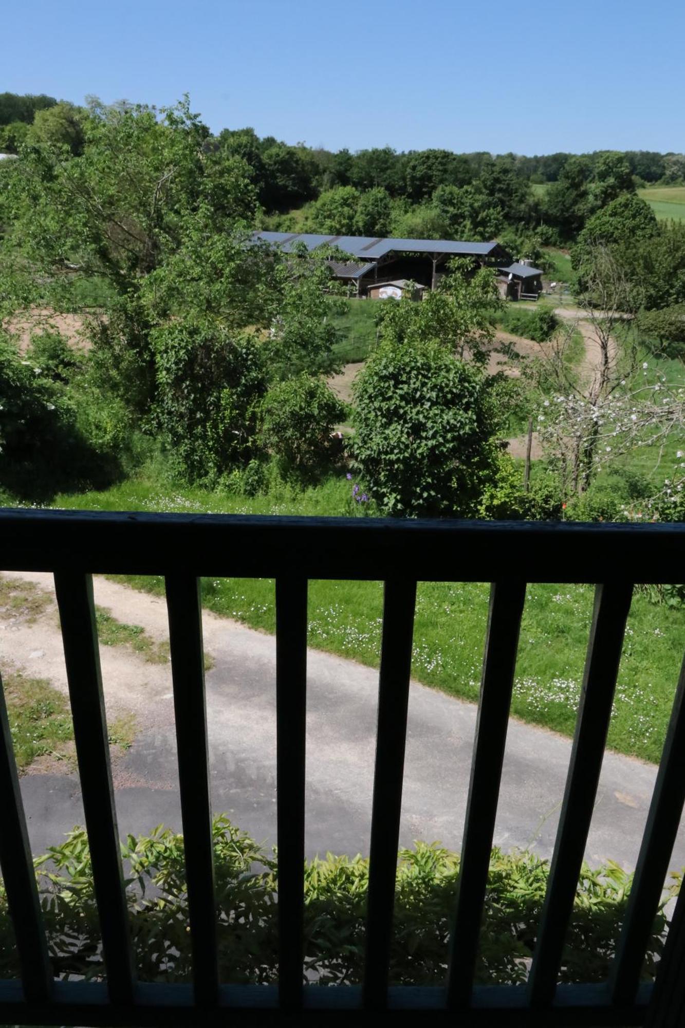Chambres D'Hotes Du Noisillet Cinais Zewnętrze zdjęcie