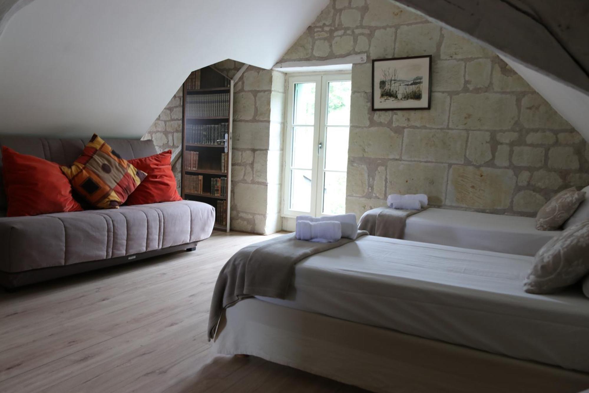 Chambres D'Hotes Du Noisillet Cinais Zewnętrze zdjęcie